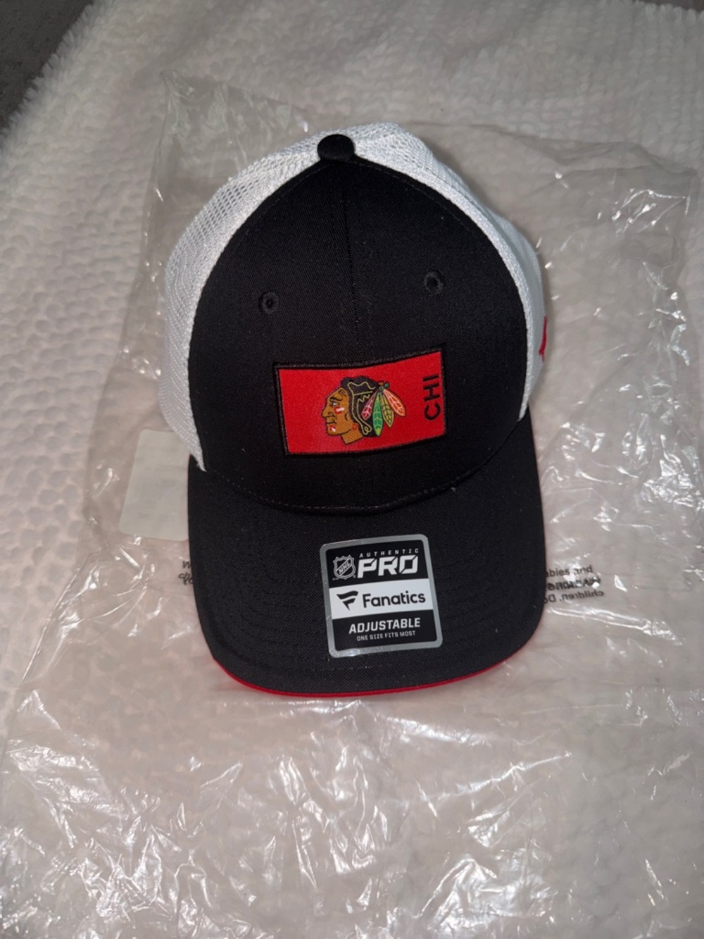 Fanatics Black & White Chicago Hockey Mesh Back Cap